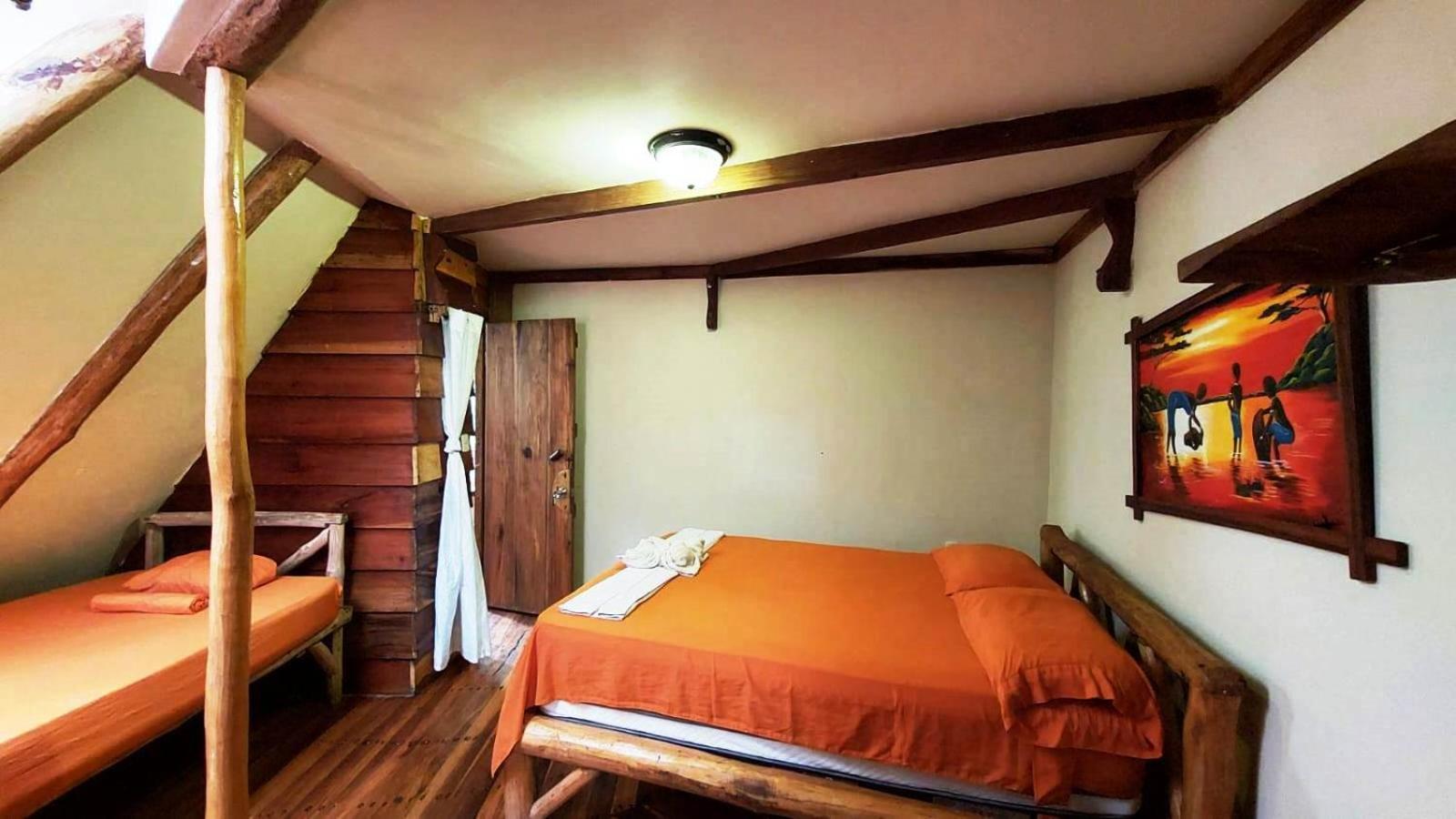 Bed and breakfast Se Ua Manzanillo (Limon)